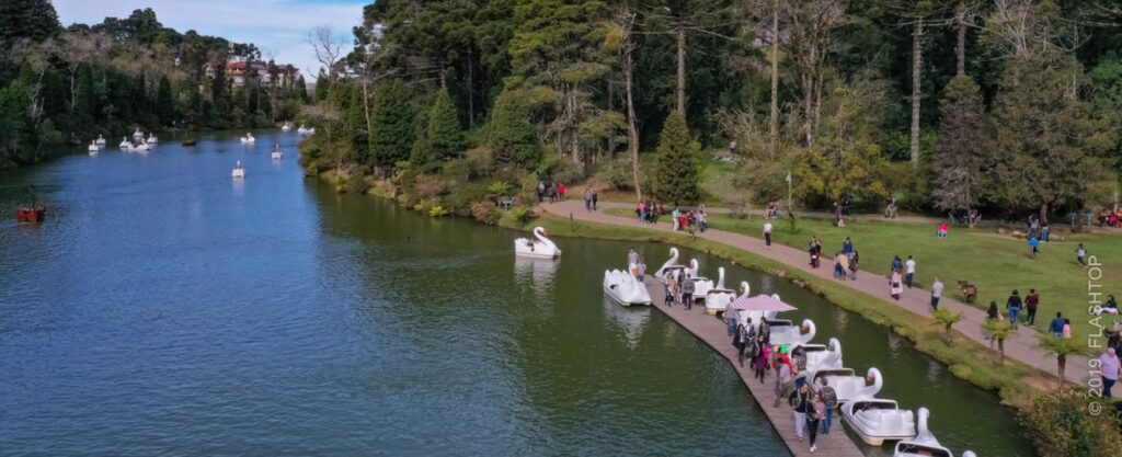 lago negro gramado 4