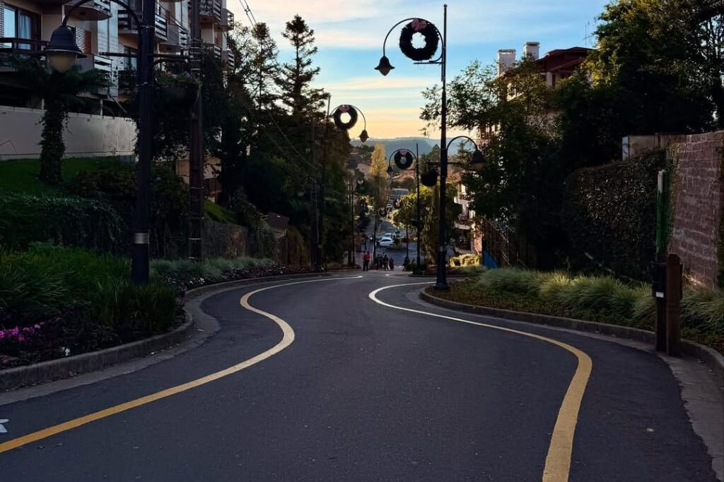 Rua Torta de Gramado